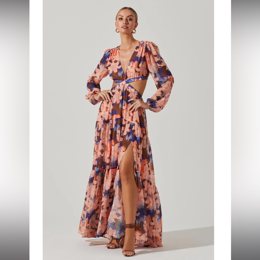 ASTR the label Lively Floral Cutout Maxi Dress - Brown coral floral NWT